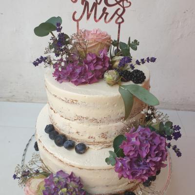 Naked Cake